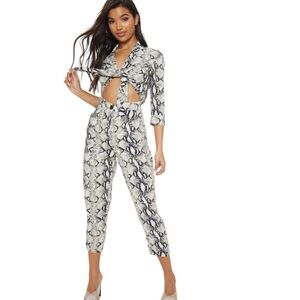 PrettyLittleThing Grey Snake Print Tie Detail Jumpsuit Size 6